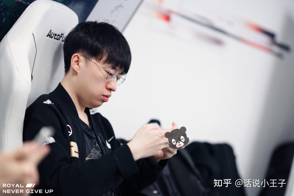 包含SHR轻取FNC，Kanavi开启传奇时刻焦点之战小组赛，成为赛场最大亮点的词条