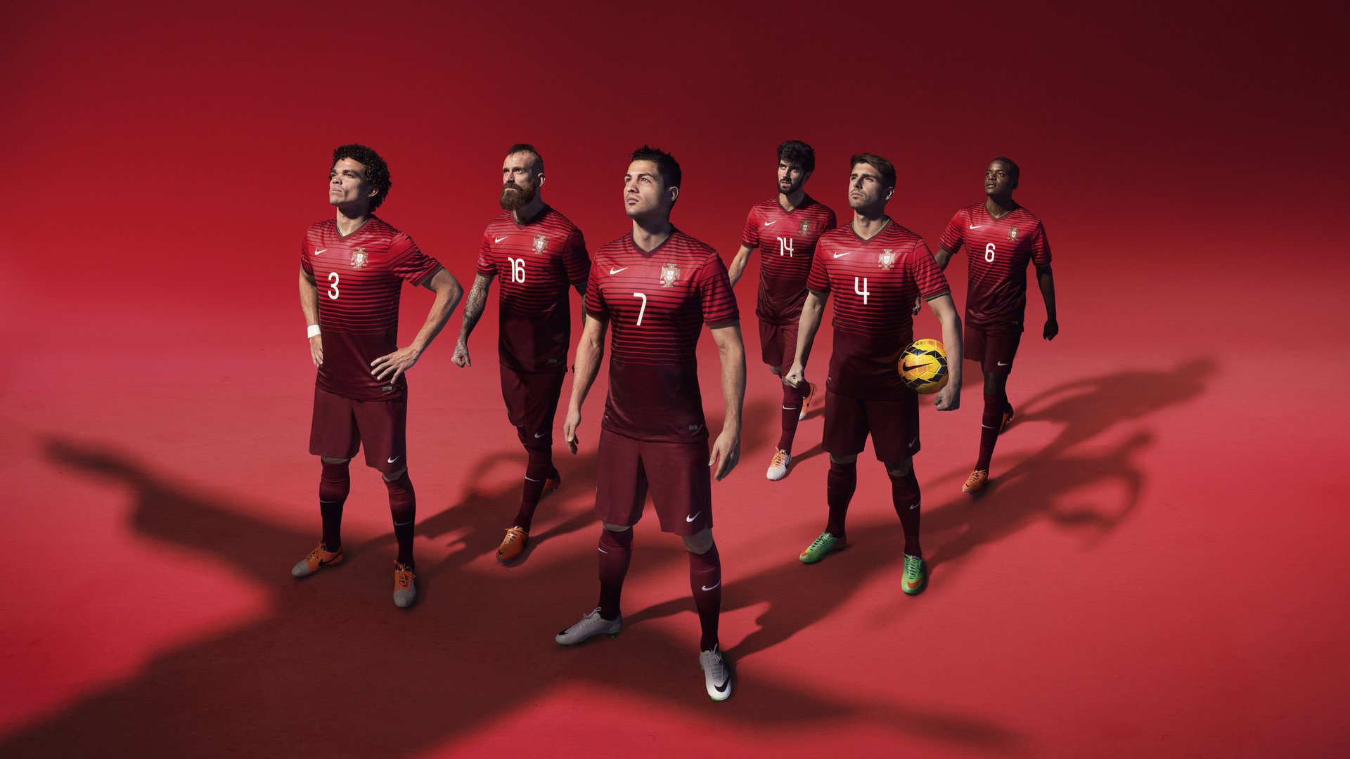 绿茵场沙漠风暴，伊拉克2-0完胜瑞典，亚洲足球版图剧烈震荡