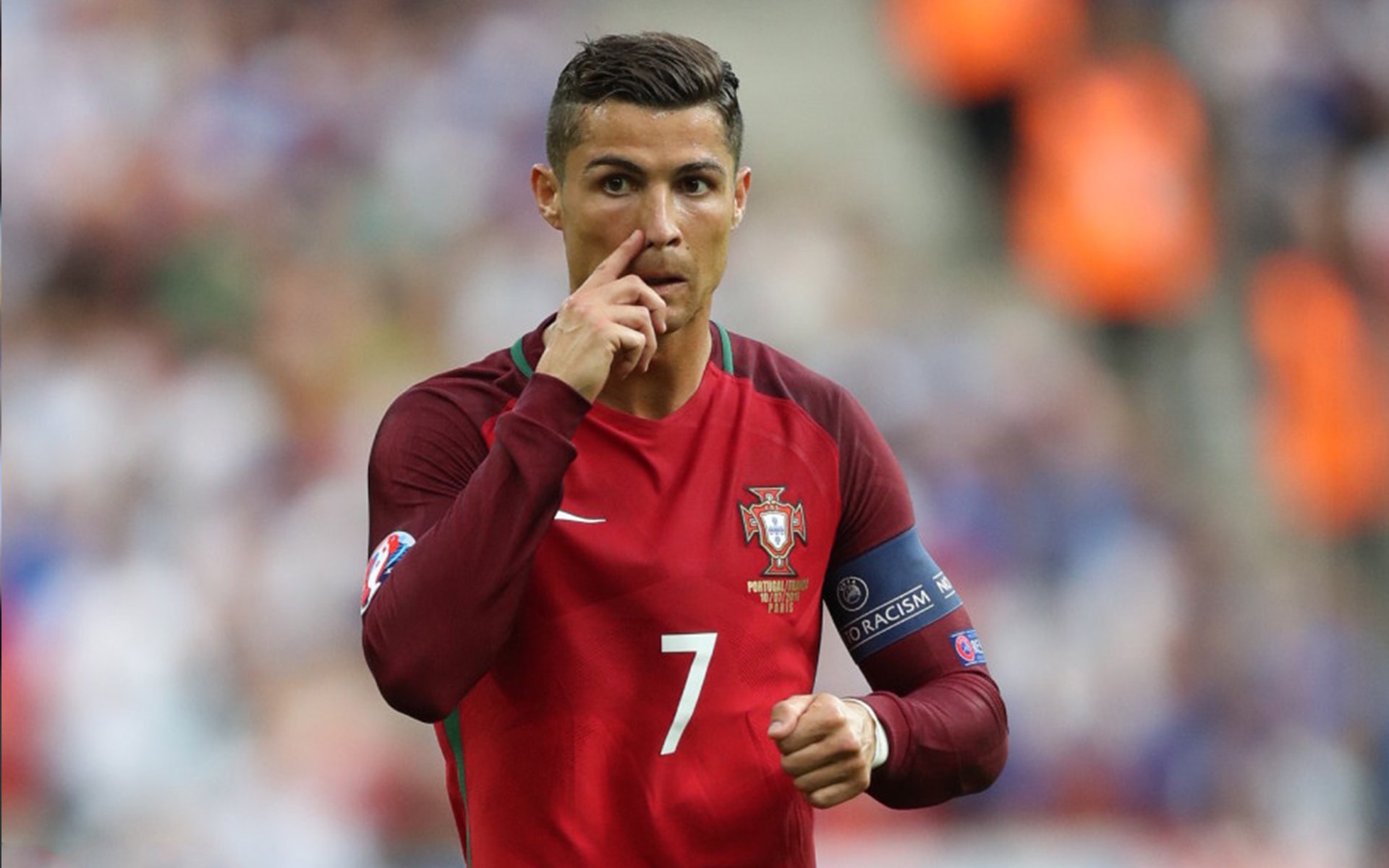 开云体育入口-绿茵场上的控球大师，当布克成为攻防转换的核心引擎