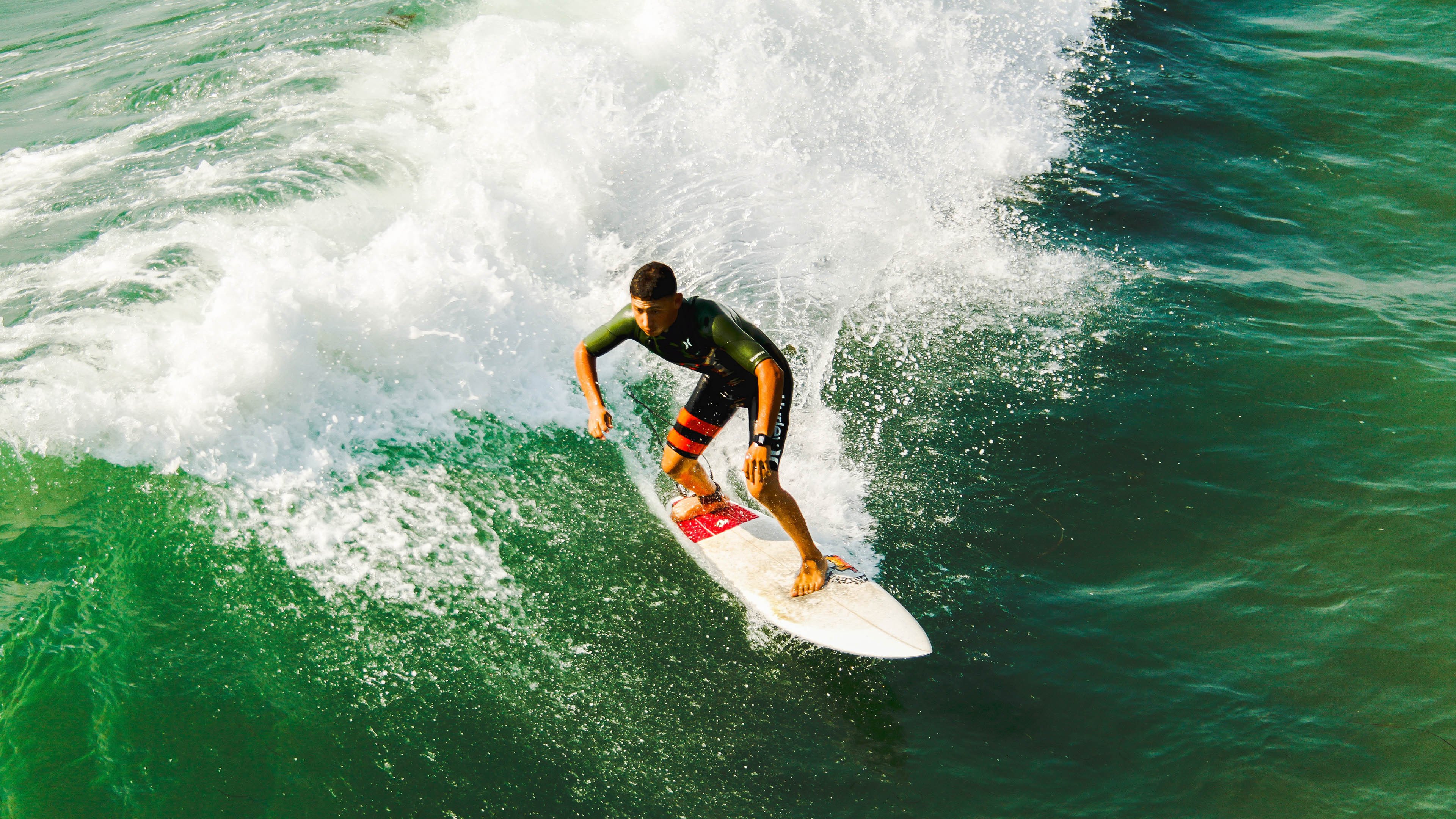 罗德里戈舞步，当绿茵场成为一个人的棋盘